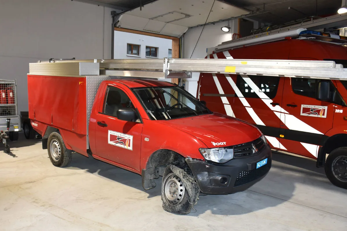 Ramosch GR  - Feuerwehrauto für Spritztour geklaut und beschädigt!