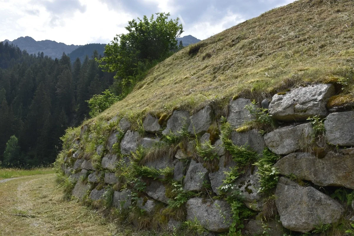 Strada GR - Tragischer Arbeitsunfall 