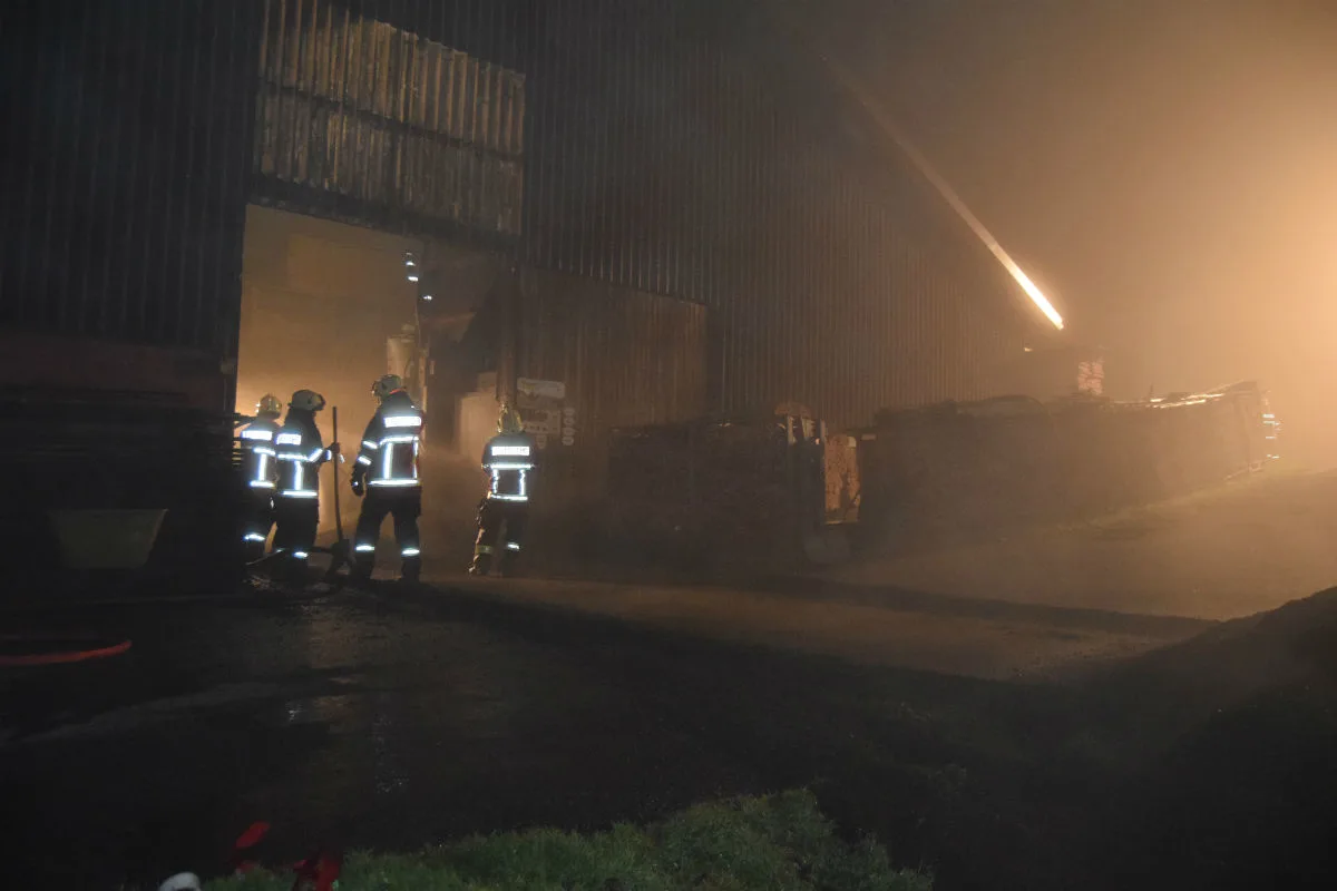 Waldstatt AR - Drei Verletzte bei Silobrand