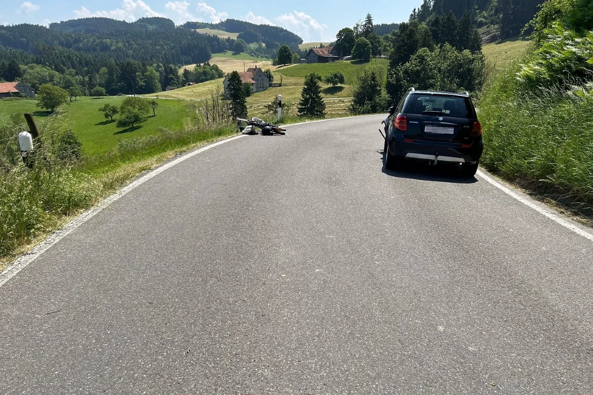 Wolfhalden AR - Schwerer Unfall erfordert Rega-Einsatz