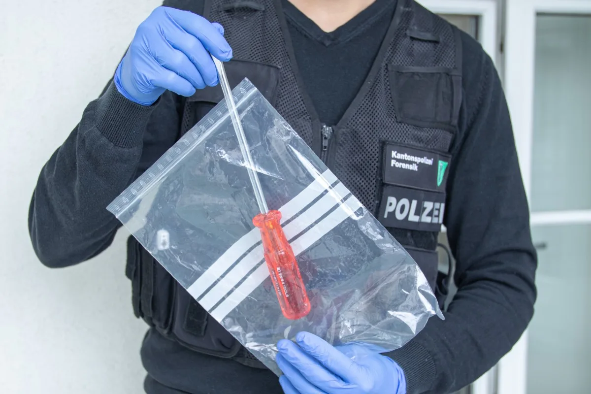 Oberuzwil SG - Fleischwaren aus Metzgerei gestohlen
