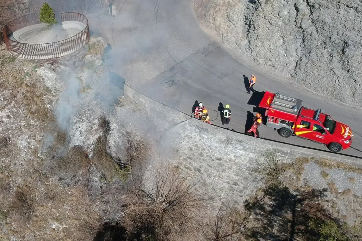Bonaduz GR - Flurbrand im Versamer Tobel