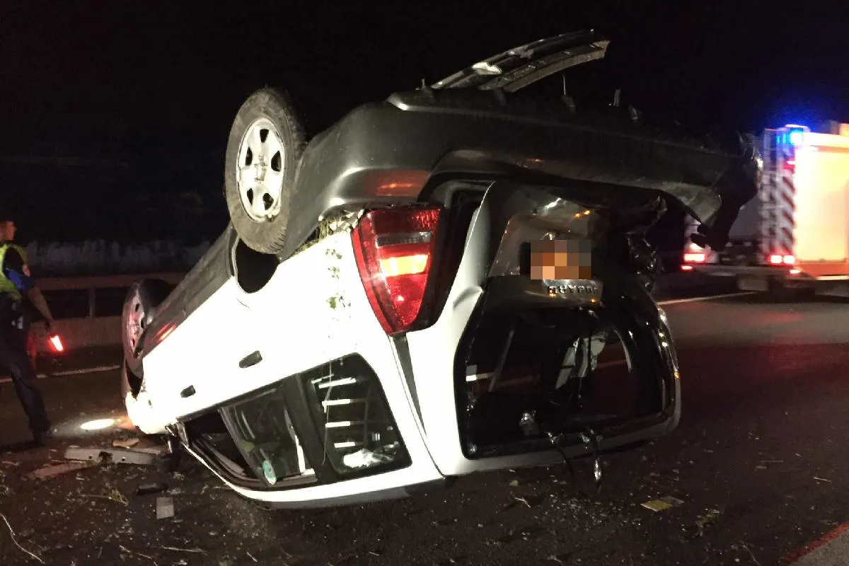 Châtel-St-Denis/A12 - Unfall mit zwei Verletzten auf der Autobahn