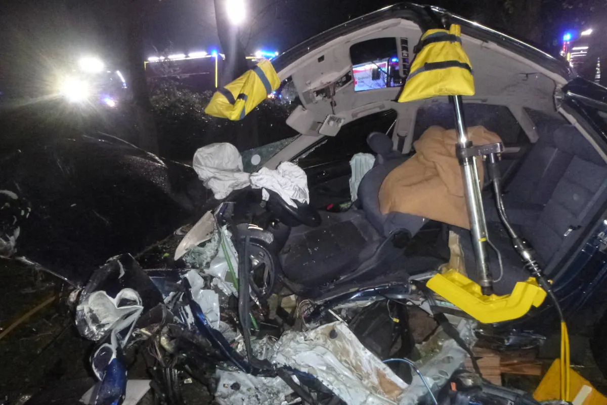 Schwerer Unfall mit überhöhter Geschwindigkeit 