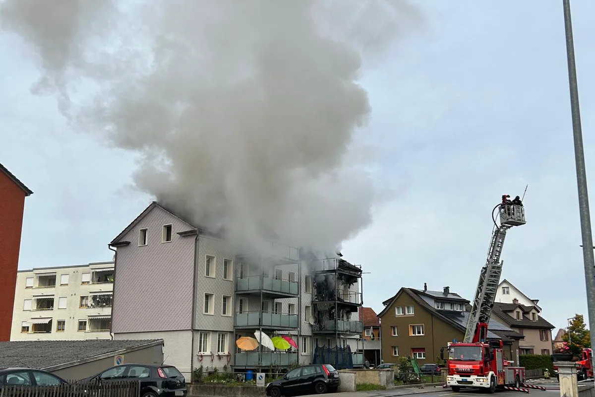 Arbon TG – Hoher Sachschaden nach Brand in Mehrfamilienhaus