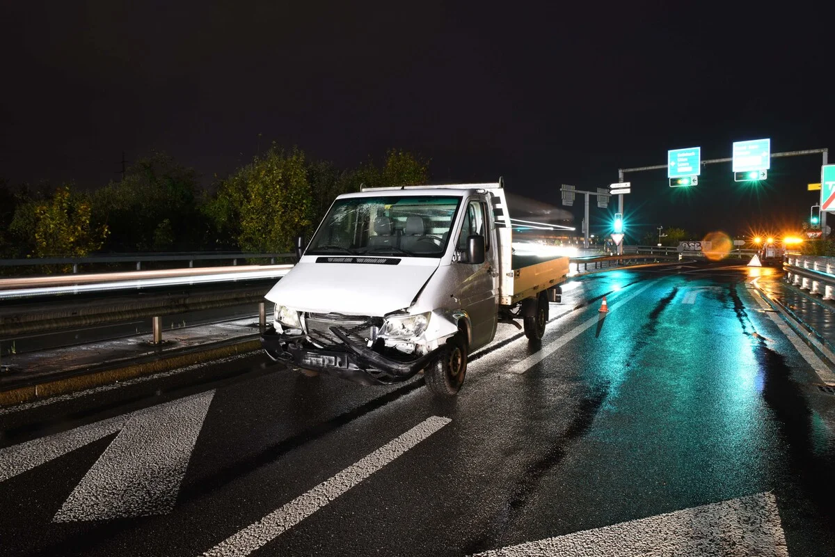 Ebikon/A 14 LU - Kontrolle über das Fahrzeug verloren