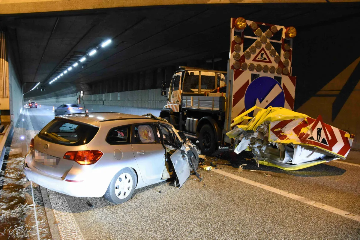 St. Gallen SG - In Aufpralldämpfer geprallt