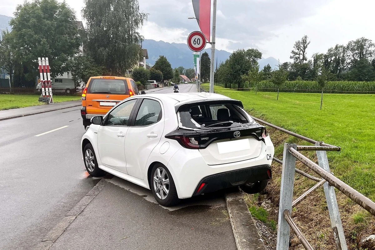 Unfall in Alpnachstad OW - Gas- mit dem Bremspedal verwechselt 