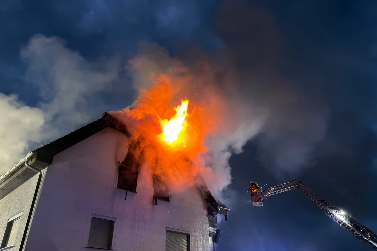 Stockach – Bewohner stirbt bei Wohnungsbrand in Mehrfamilienhaus
