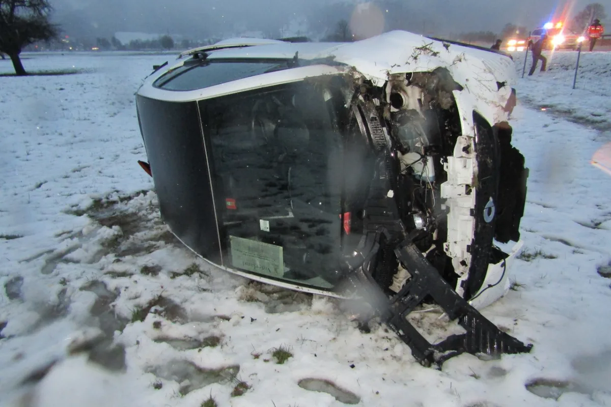 Kanton Glarus – Schneechaos Ursache für Unfälle