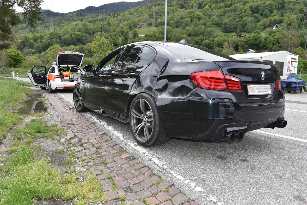 Landquart GR – In Einfahrtspur gedriftet und Kontrolle verloren