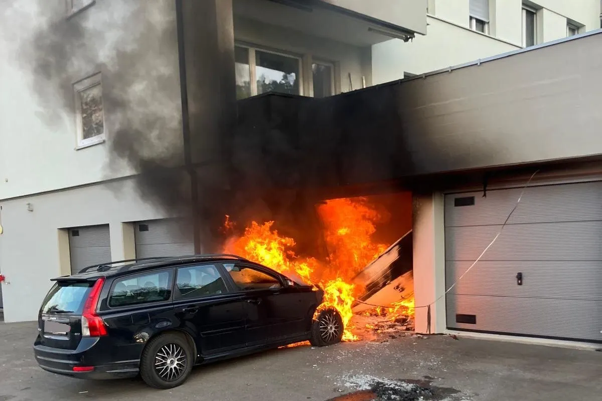 Uzwil SG – Brand in Garage verursacht hohen Schaden