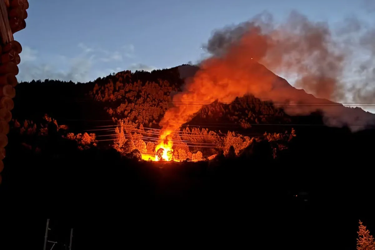 Emdthal BE – Alphütte in Brand