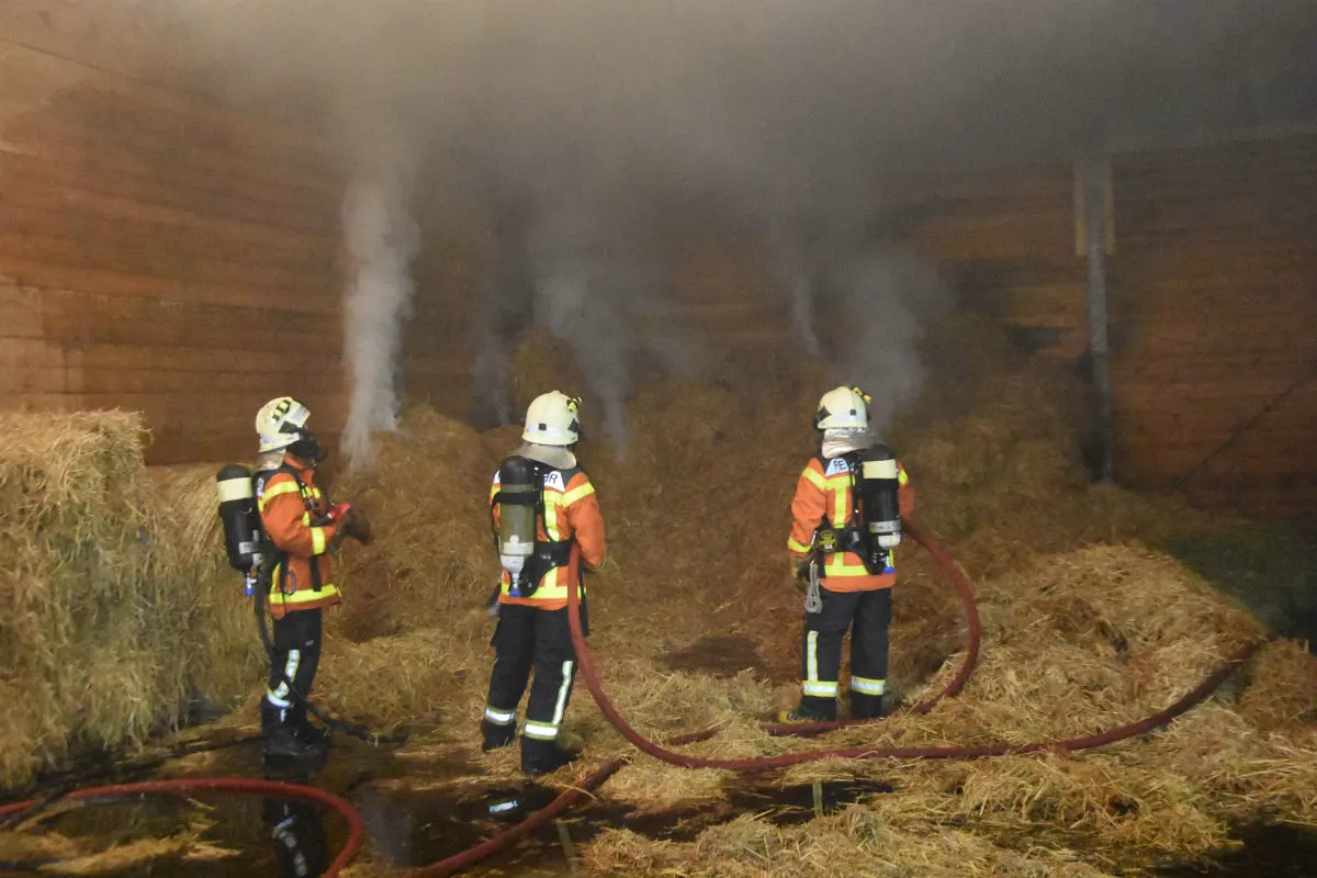 Wittenbach/Muolen SG -  Zwei Brandmeldungen in Nachbardörfern innerhalb einer Viertelstunde