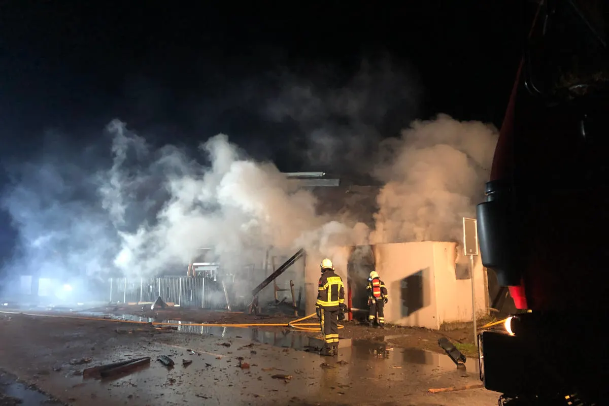 Feuer in Sitten VS – Brand eines Containers 