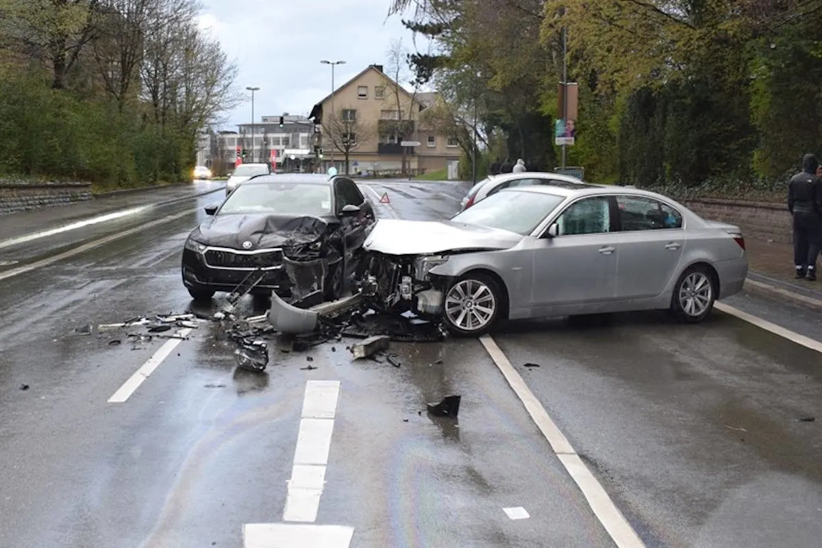 Herford – Fahrer verunfallt einen Tag vor der Führerscheinprüfung