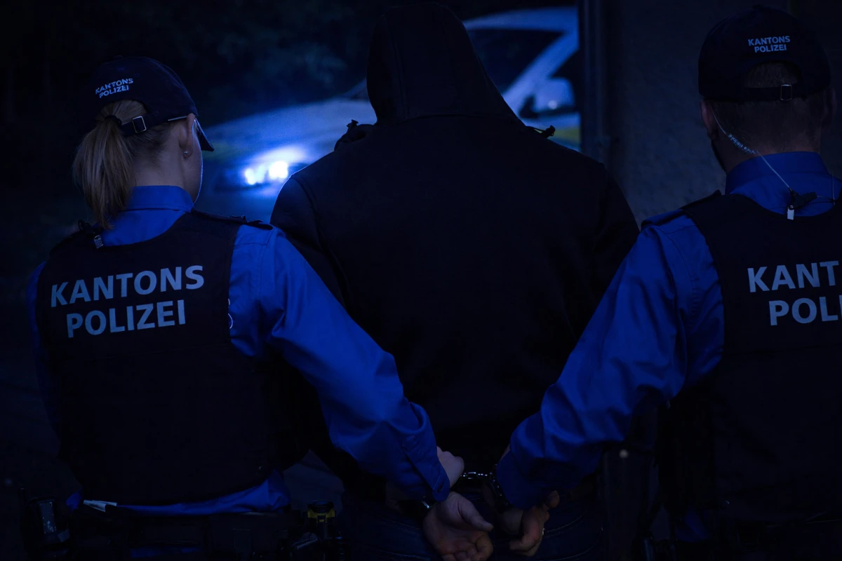 Uerkheim AG – Festnahme nach Einbruch in Autohandel