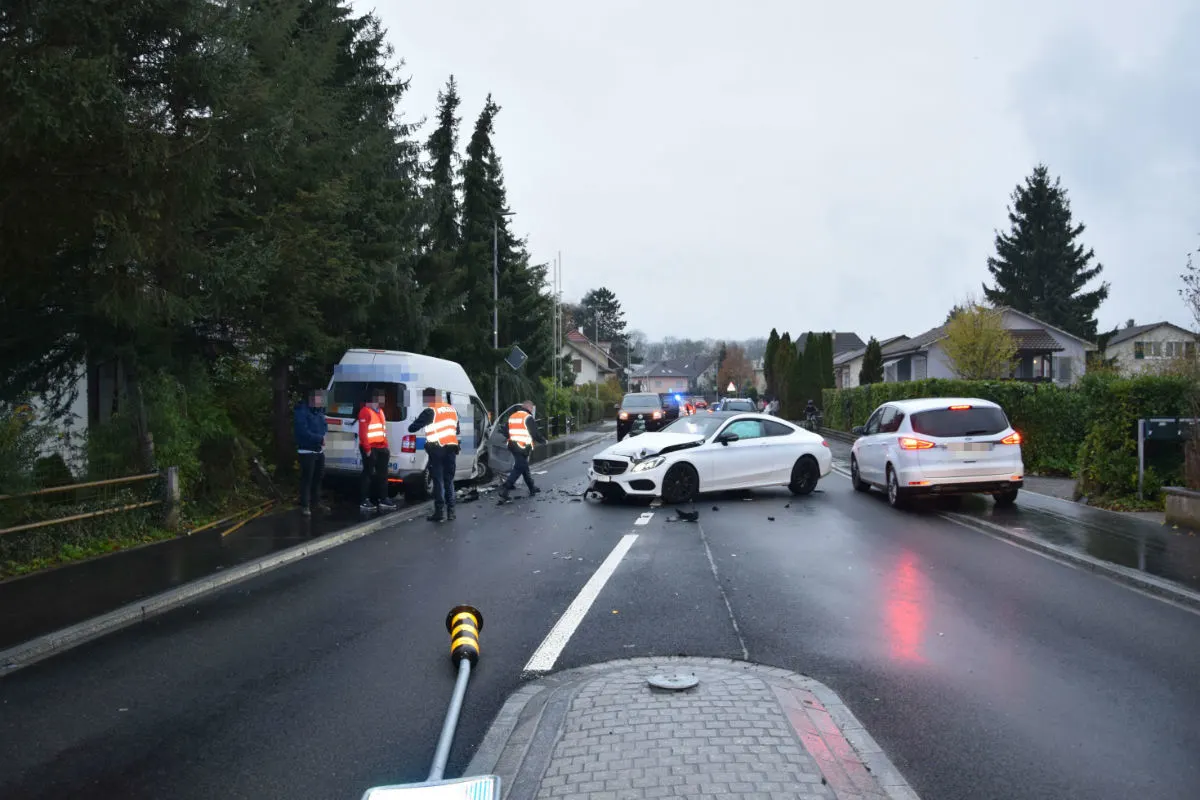 Gerlafingen SO - Zwei Personen bei Verkehrsunfall leicht verletzt