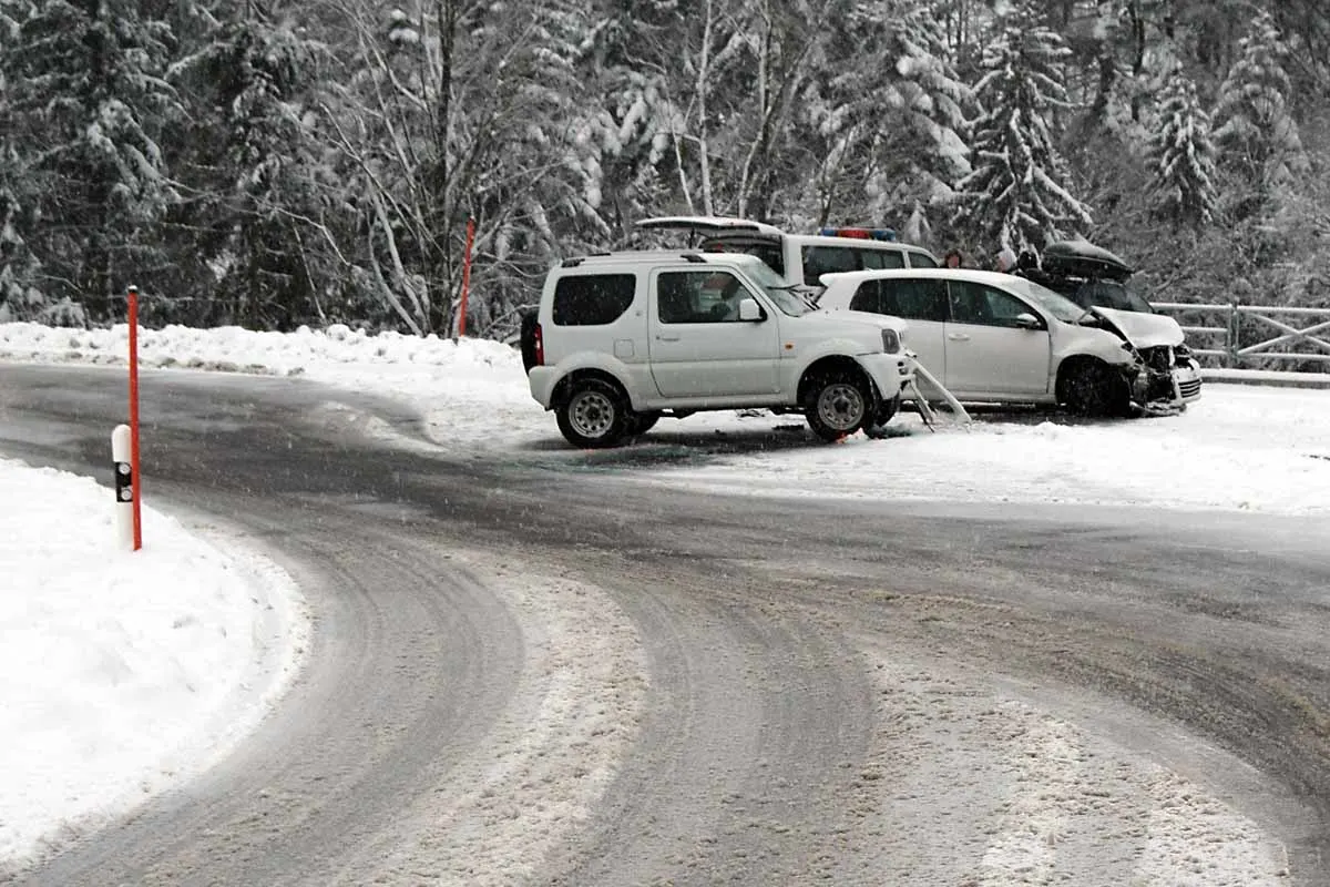 Herisau AR - Unfälle bei winterlichen Verhältnissen