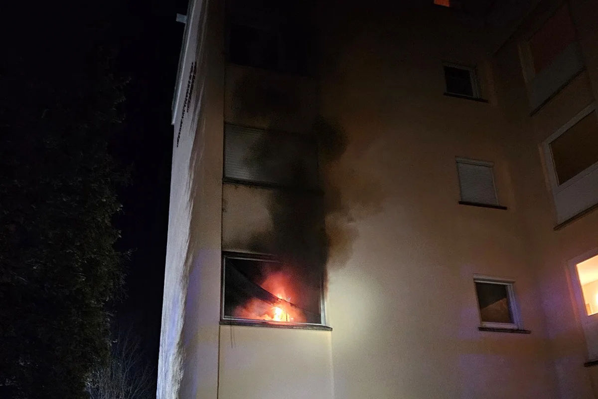Radolfzell BW – Wohnungsbrand in Mehrfamilienhaus