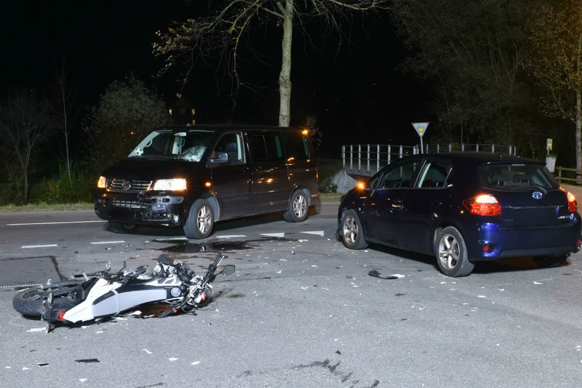 Hochdorf LU - Motorradfahrer nach Crash verletzt