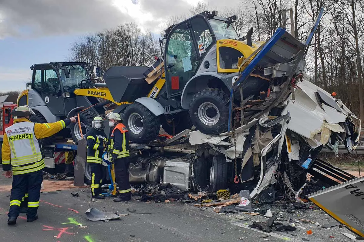 Königswinter - Schwerer LKW-Unfall auf der A3