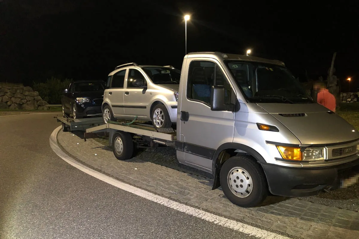 Widnau SG – 24-jähriger Chauffeur mit gefährlichem Gespann unterwegs