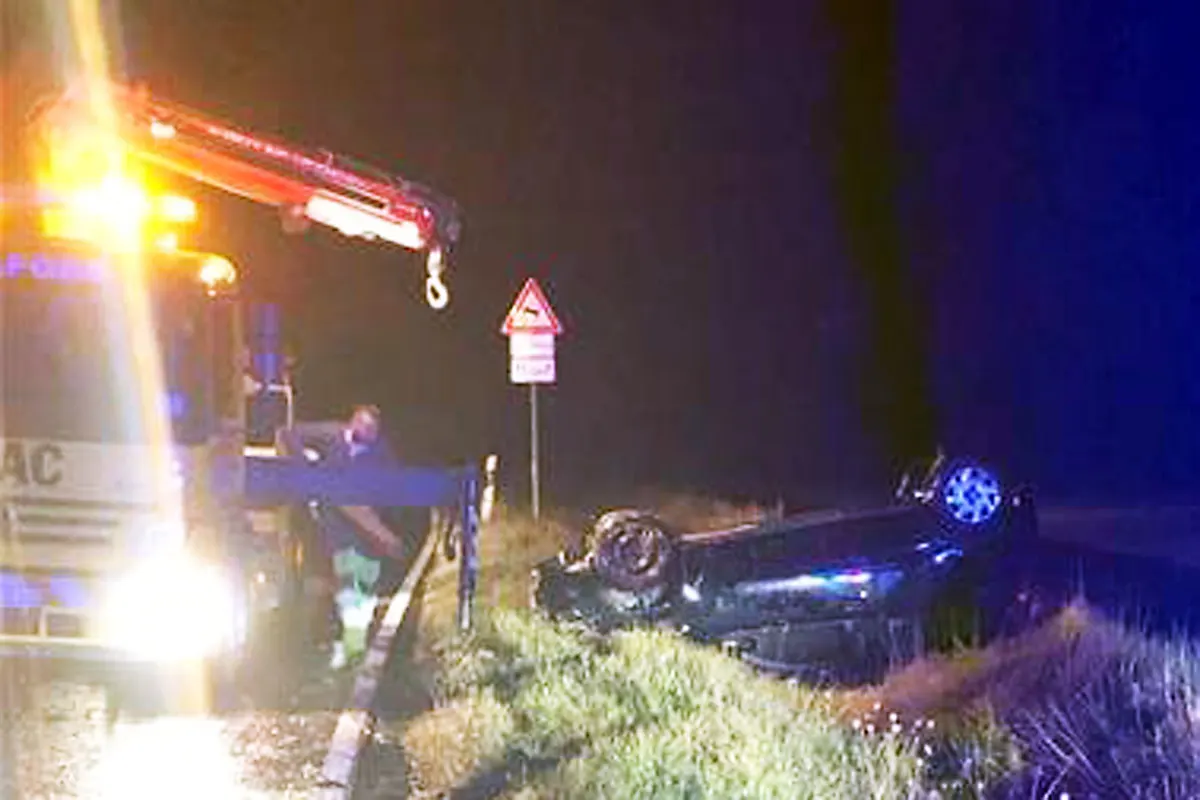 Unfall in Hontheim - 23-jährige Autofahrerin überschlägt sich mit Auto