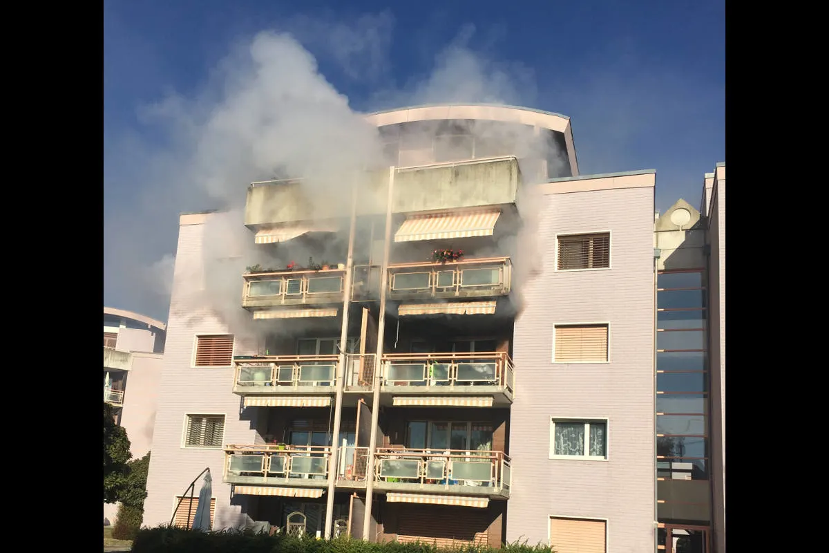 La Tour-de-Trême FR - Brand in einem einem Wohnhaus