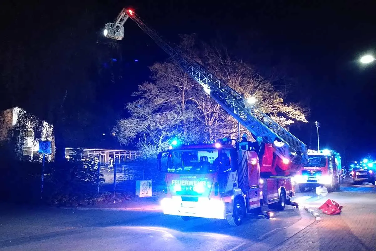 Kleve - Brand in ehemaligem Kindergarten - Obdachloser tot aufgefunden!