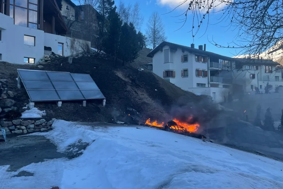 Flugzeugabsturz in La Punt Chamues-ch GR fordert mehrere Todesopfer