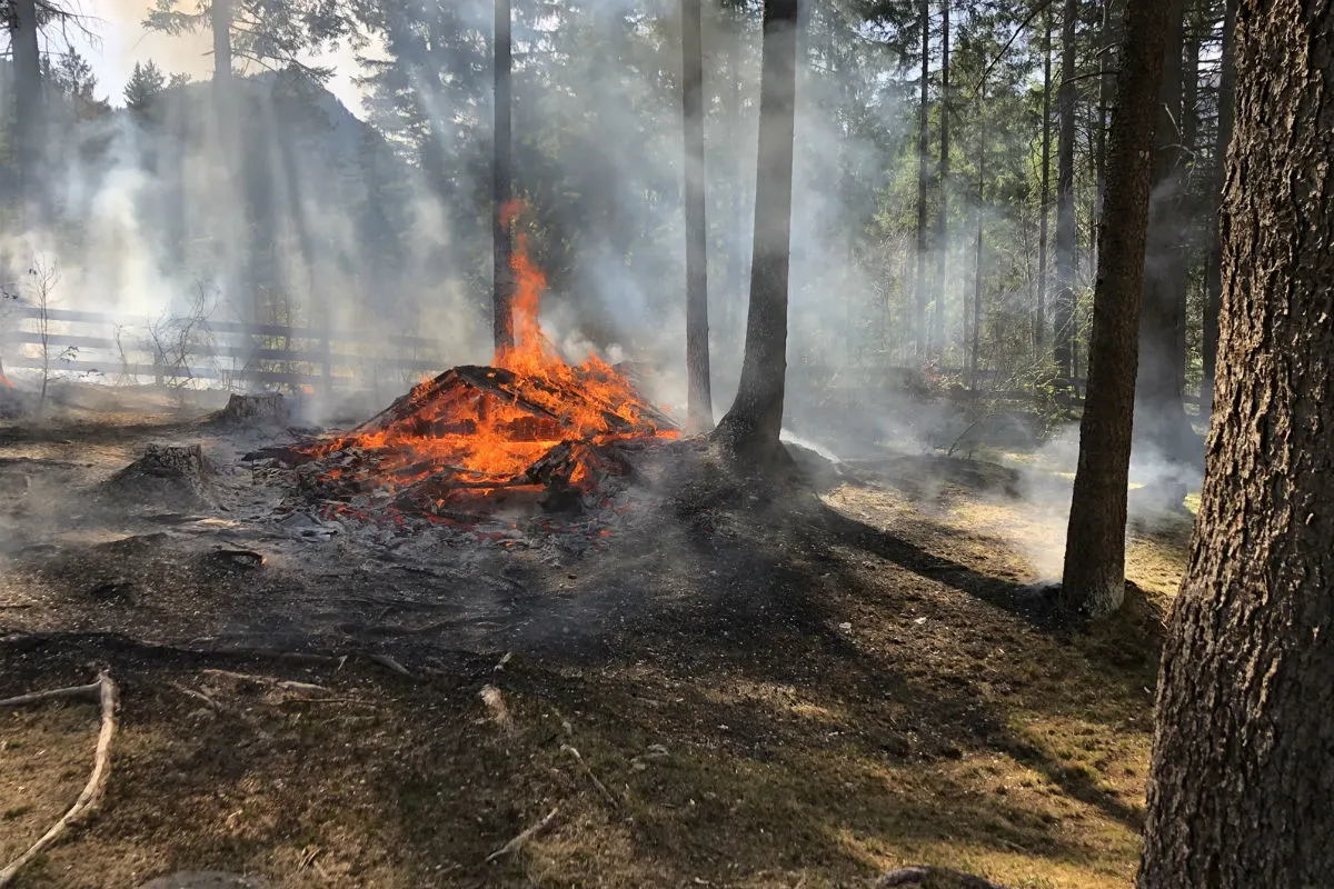Grüsch GR - Brand auf Grillplatz - Zeugenaufruf
