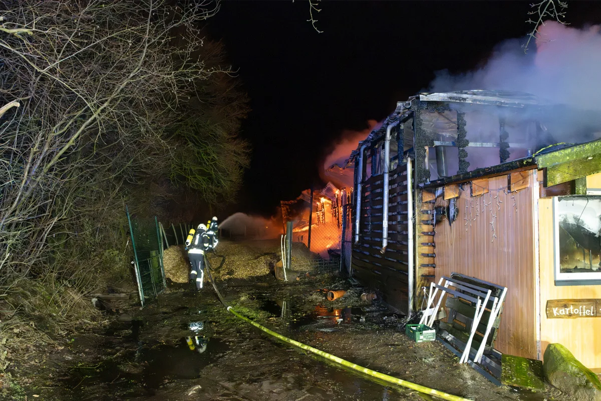 Schülp – Scheunenbrand auf landwirtschaftlichem Betrieb