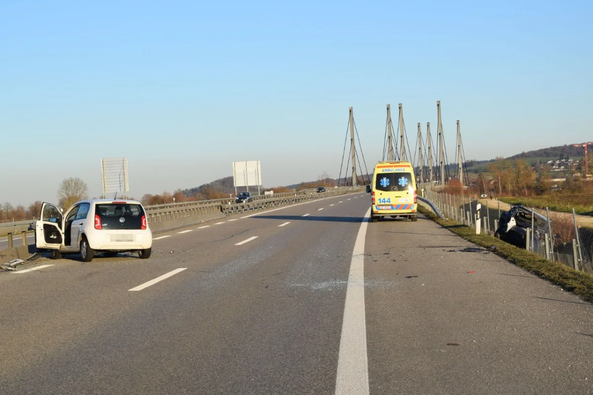 Autobahn A5/Grenchen SO - Bremsendes Fahrzeug zu spät bemerkt