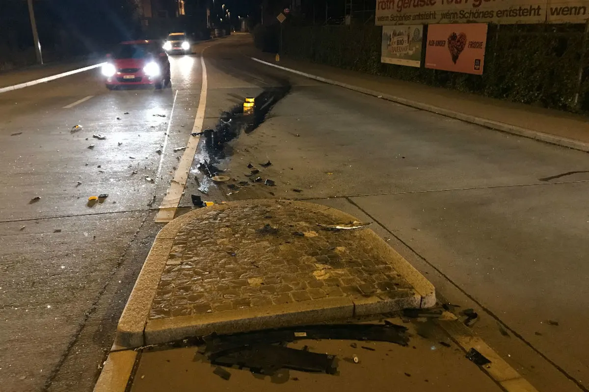 Pratteln BL - Betrunken und ohne Führerausweis verunfallt