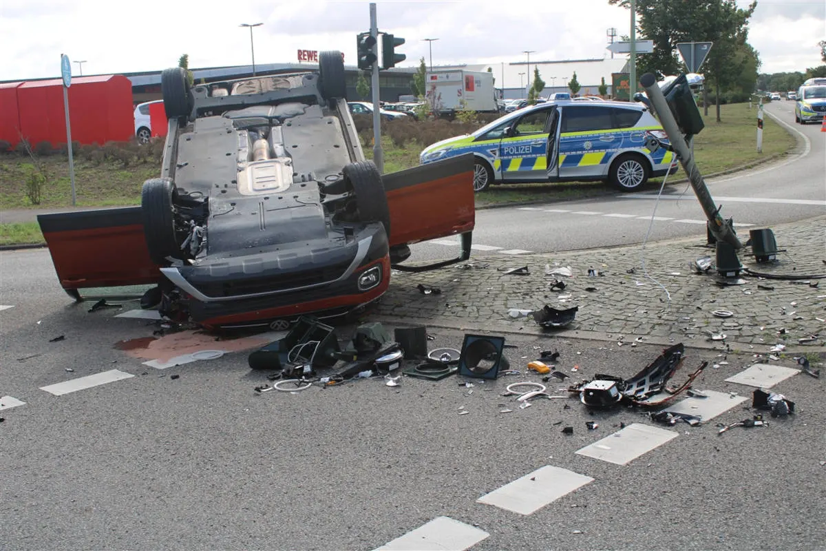 Niederzier – Ampelausfall nach Unfall auf der B56