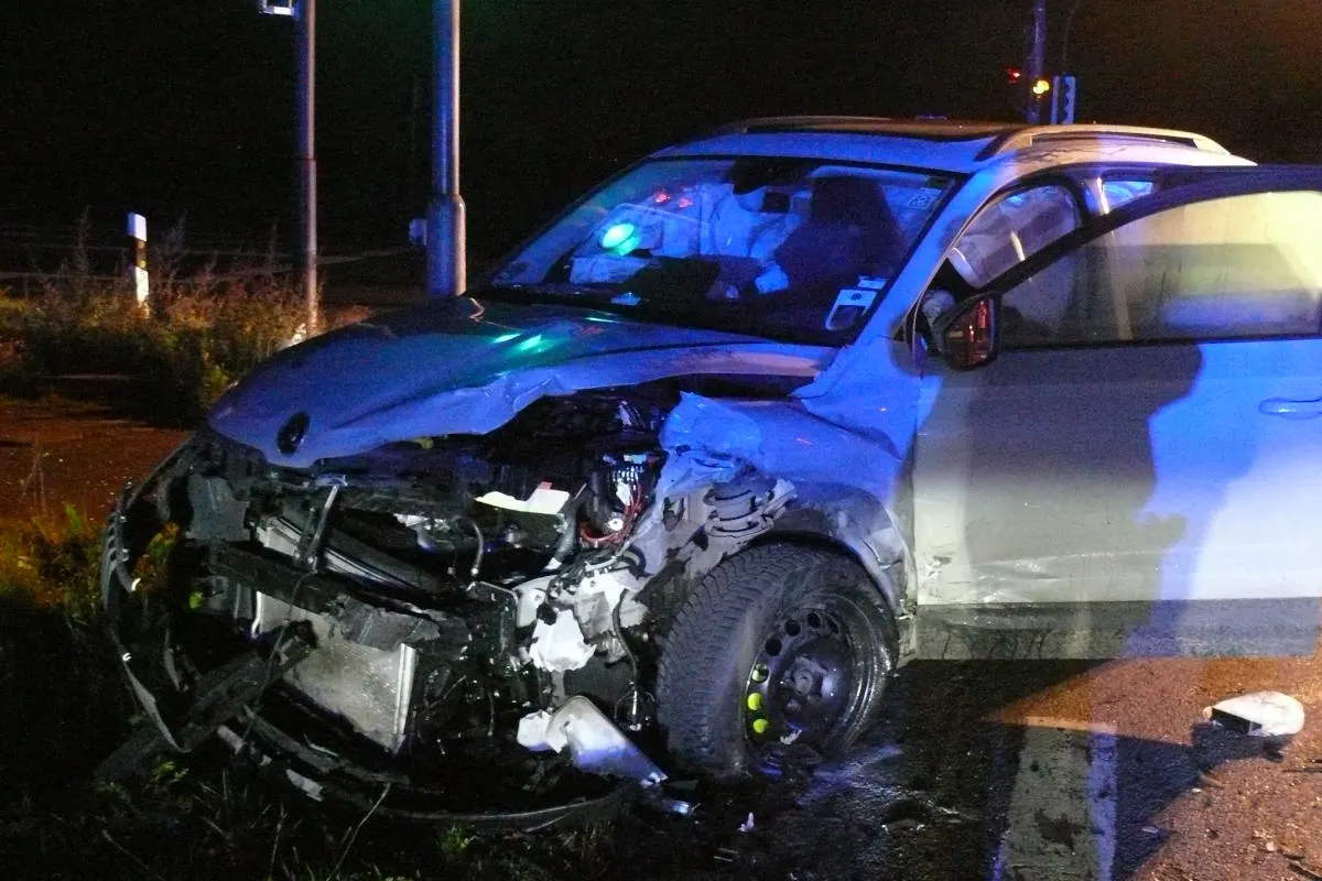 B264 Merzenich - Beim Abbiegen schwerem Unfall verursacht