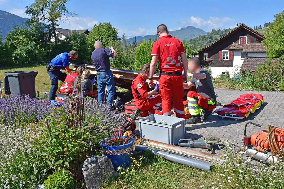 Laax GR - Mann bei Arbeitsunfall verletzt