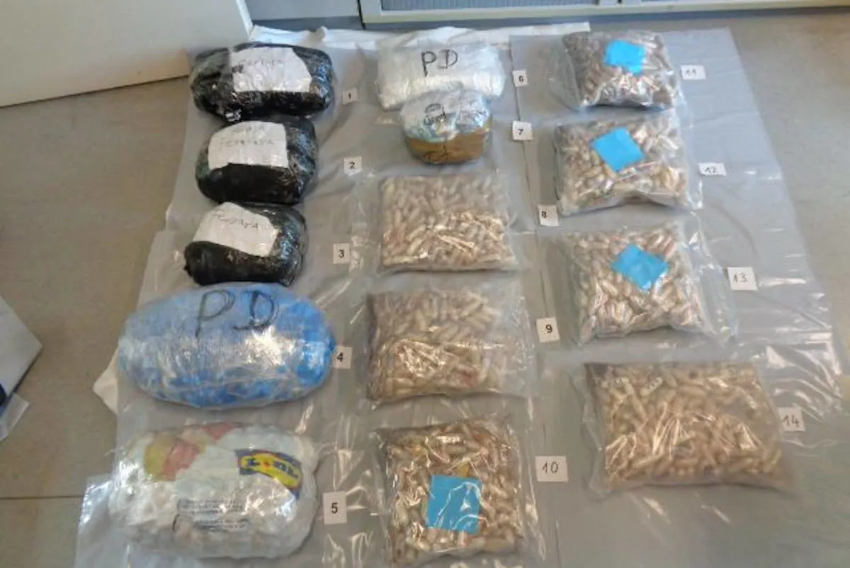 Aalen – 48 Kilogramm Heroin und Kokain sichergestellt