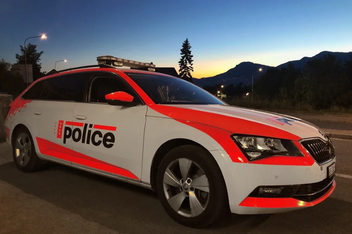 Verhaftungen in Evionnaz VS - Fünf Personen nach Automaten-Aufbruch dingfest gemacht