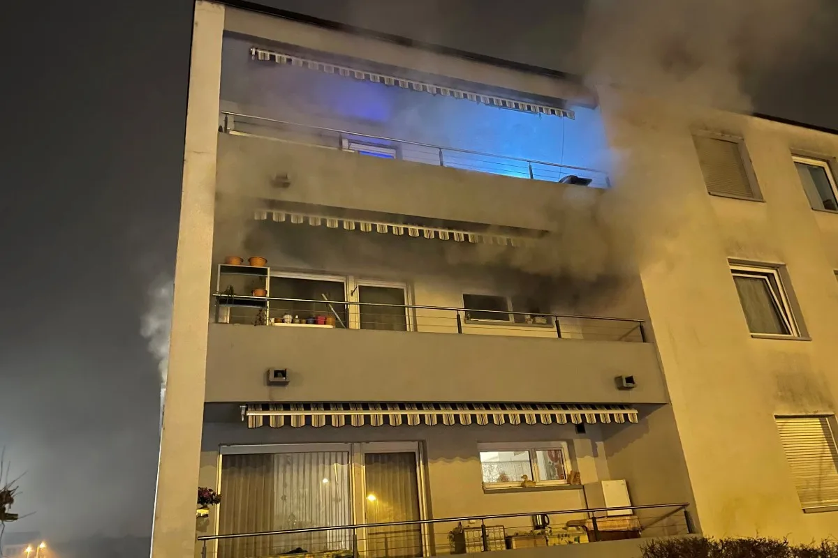 Möhlin AG - Wohnungsbrand forderte verletzte Person