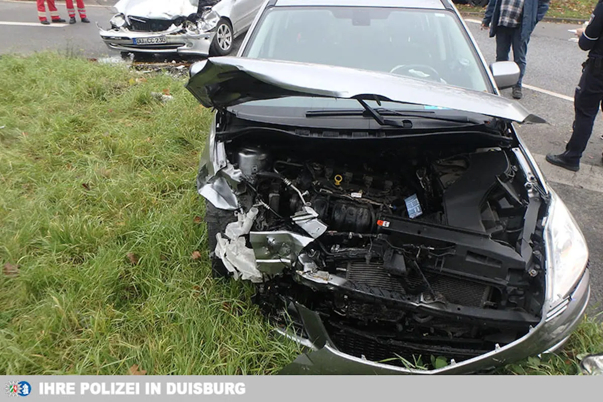 Unfall Duisburg Marxloh - Fehler beim Abbiegen