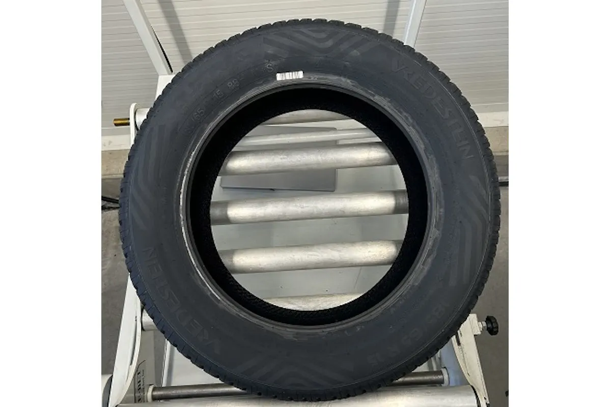 Wegen Unfallgefahr – Apollo Tyres ruft Autoreifen zurück