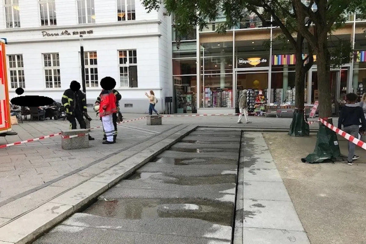 Trier – 6-jähriges Mädchen steckt in Wasserlauf fest