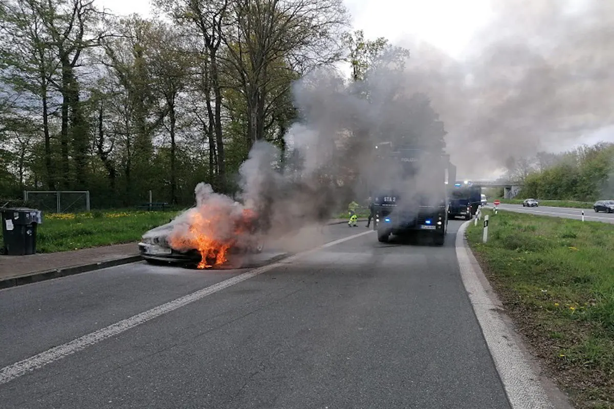 A1 Ascheberg – Bundespolizei hilft bei Löscharbeiten