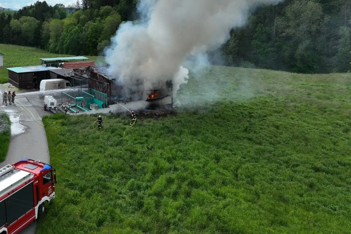 Bonnefontaine FR - Eine Person bei Brand verletzt