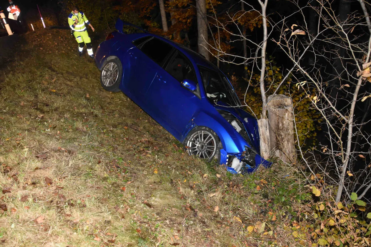 Unfall in Mühlrüti SG – Mit Auto Selbstunfall verursacht