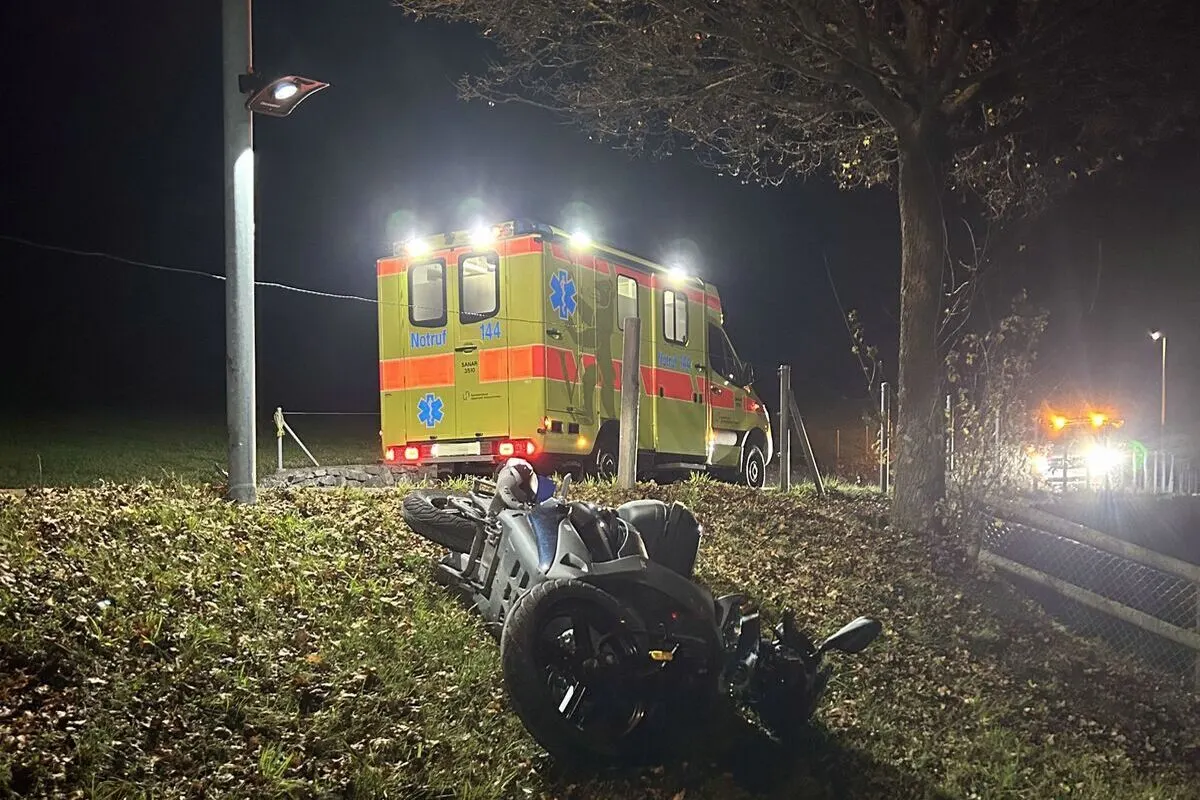 Hundwil AR – Motorradfahrer (17) bei Unfall verletzt