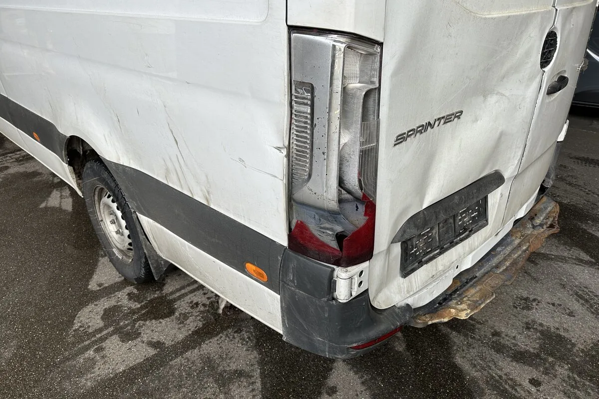 St.Gallen - Lieferwagen aus dem Verkehr gezogen 