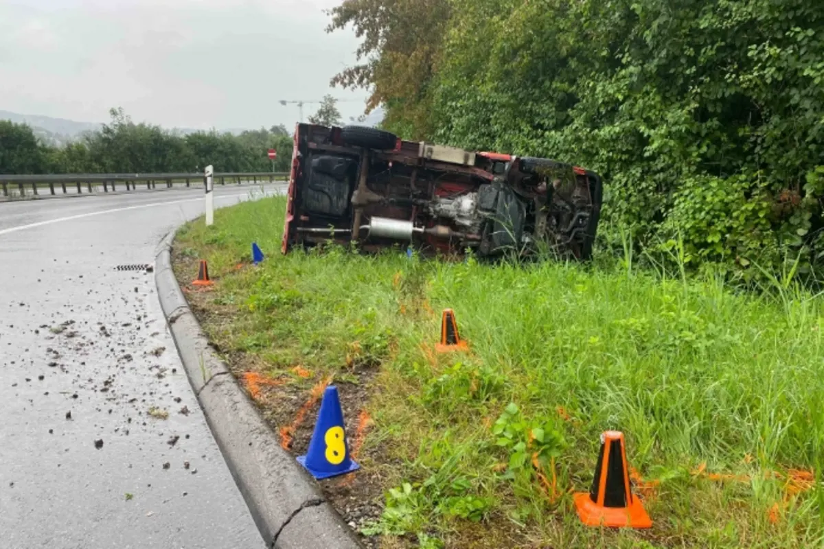 Mehrere Verkehrsunfälle auf Zuger Strassen